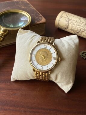 Gold Men's Dress Watch - Classic Roman Dial​